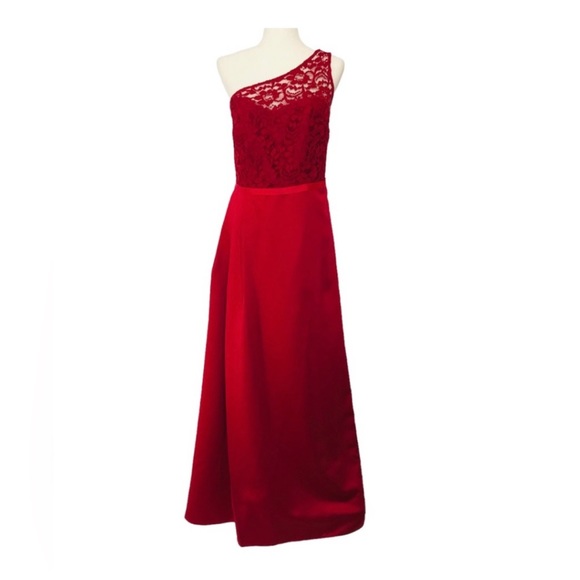 David’s Bridal Red One Shoulder Bridesmaid Dress - Picture 2 of 4